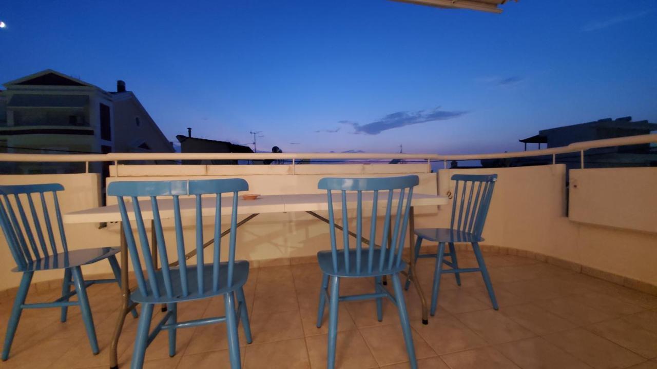 山脚下，舒适温馨海景公寓 Athen Exterior foto