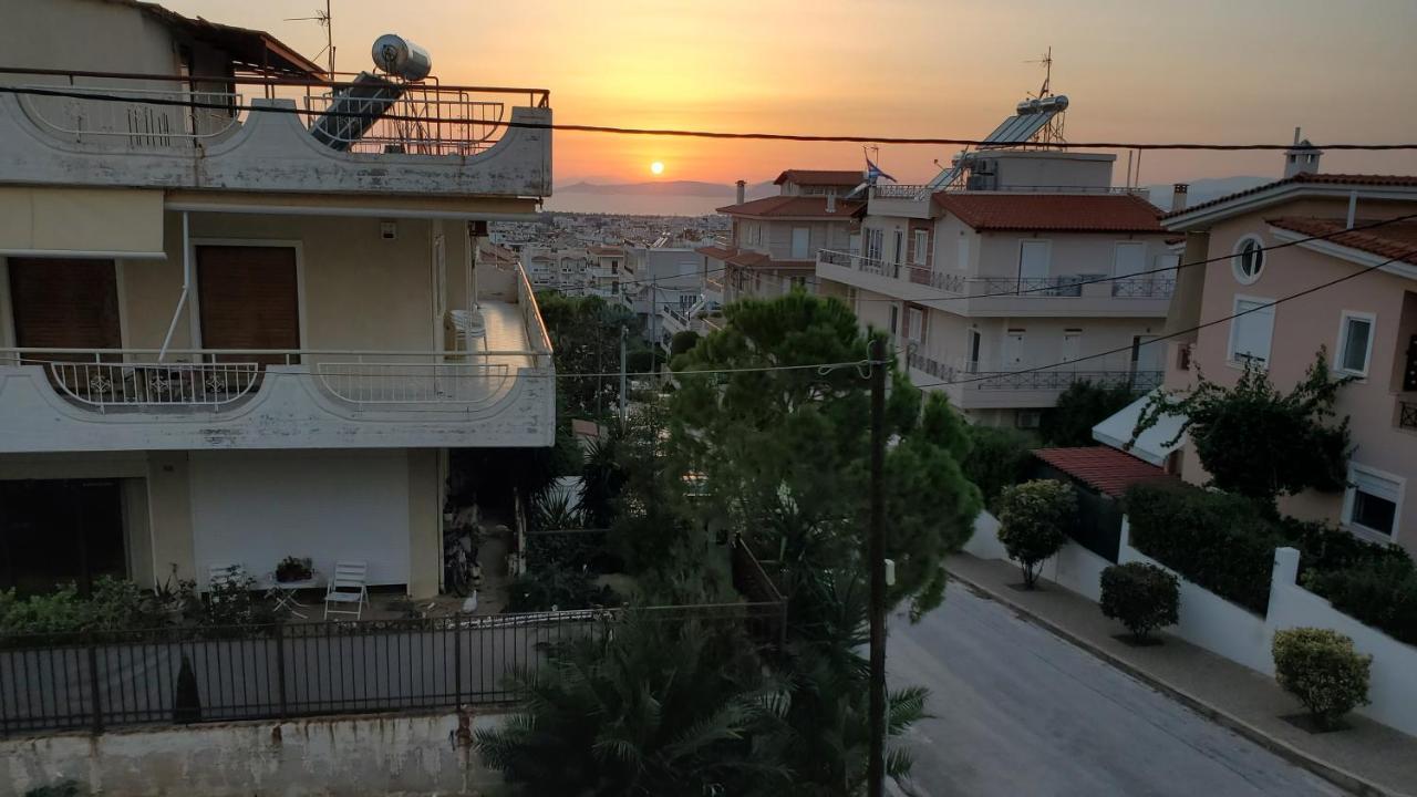 山脚下，舒适温馨海景公寓 Athen Exterior foto