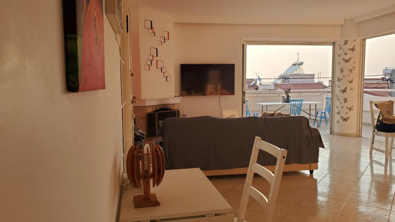 山脚下，舒适温馨海景公寓 Athen Exterior foto