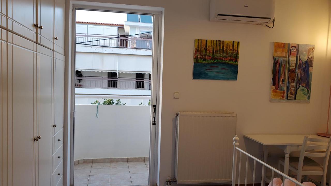 山脚下，舒适温馨海景公寓 Athen Exterior foto