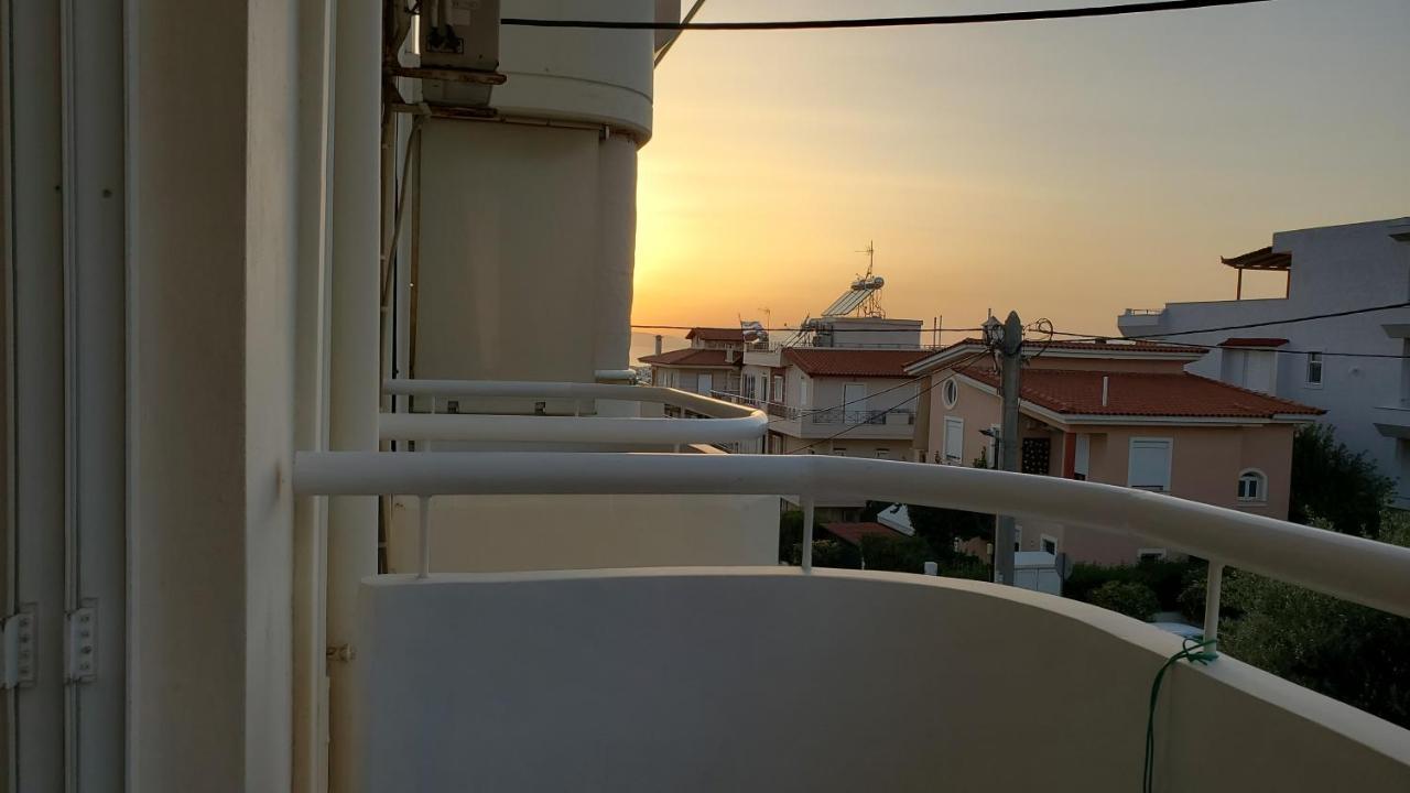山脚下，舒适温馨海景公寓 Athen Exterior foto